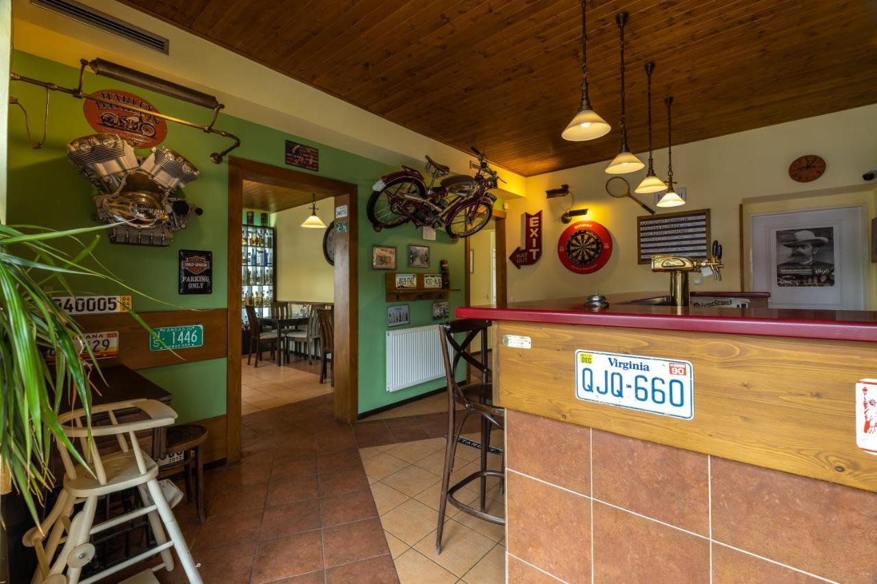 Penzion Rodos - Cafe Prague Exterior photo